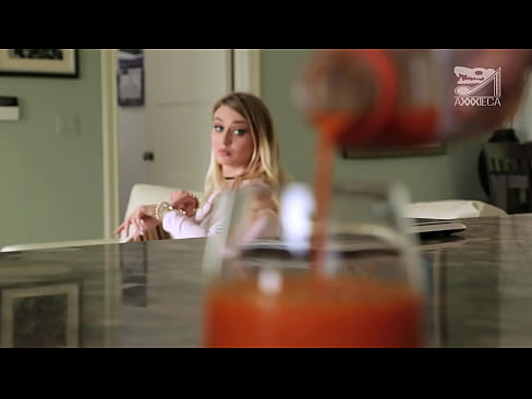 ❤️ ʻO ke kaikamahine wela me ka uʻi nui a me ka puʻu paʻa loaʻa ka moa mai ka loser, akā paʻakikī loa ☑ Anal video iā mākou haw.porn-impact.ru